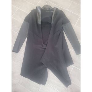 Blank NYC Long Sleeve Cardigan Size Small Black‎